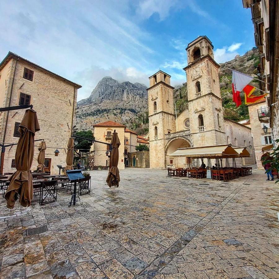 Ferienwohnung Old Town Kotor Square Exterior foto